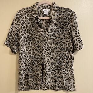 Tess Blouse Top Size 10 Button Up Leopard Print Short Sleeve - 100% Silk